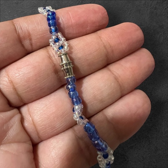 Elegant Blue and Gold Beaded Bracelet Set - Picture 3 of 6